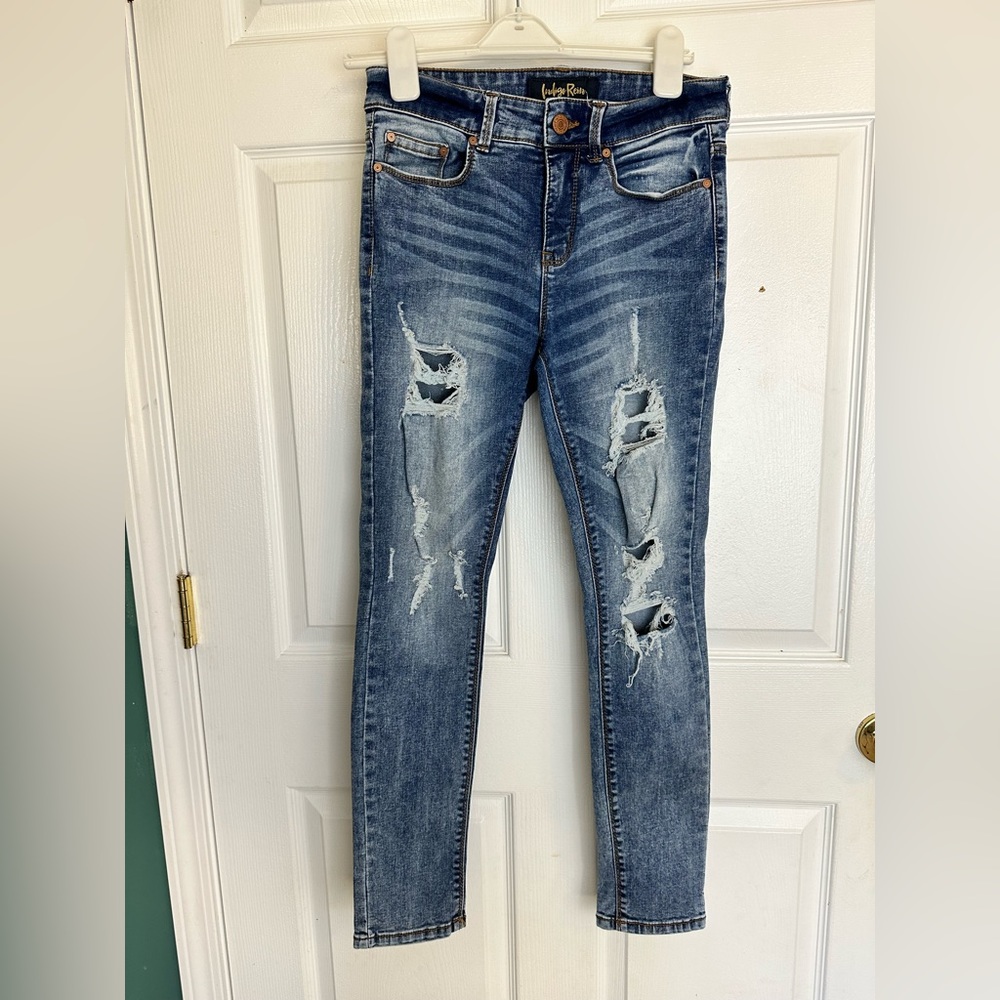 Indigo Rein distressed jeans, size 9